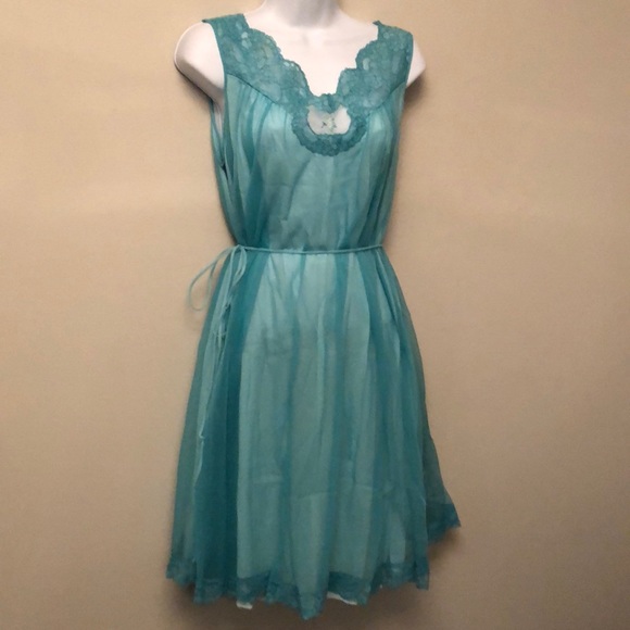 Vintage Peignoir Dress - Picture 3 of 4